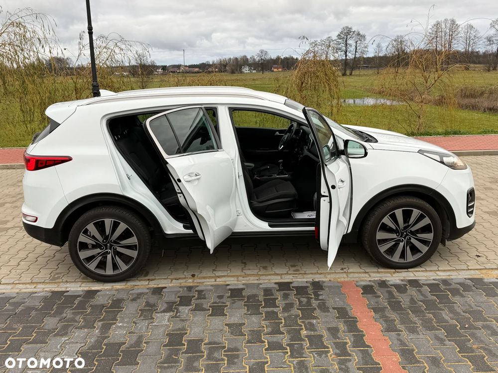 Kia Sportage 1.7 CRDI 2WD ISG Dream-Team Edition - 17