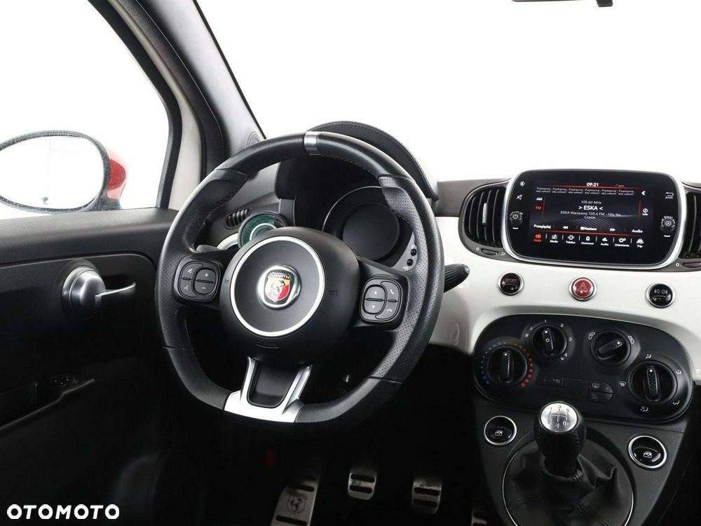 Abarth 595 1.4 T-Jet 16v - 17