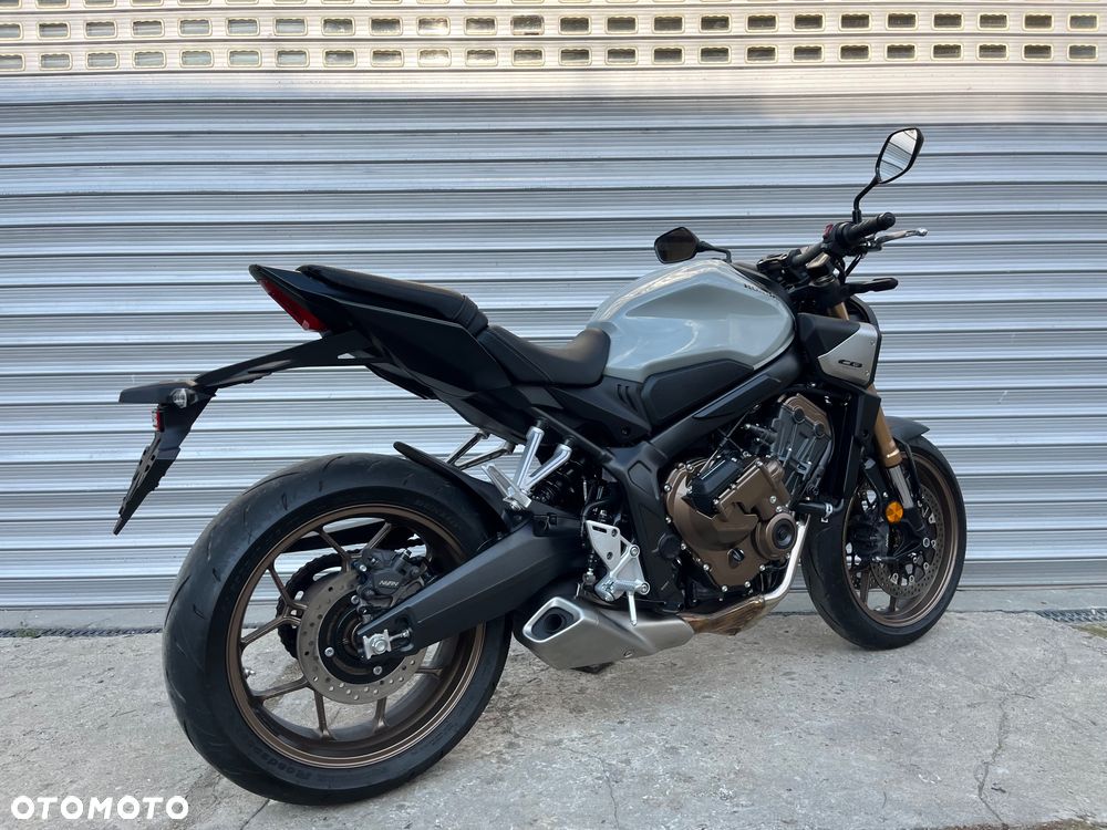 Honda CB - 36
