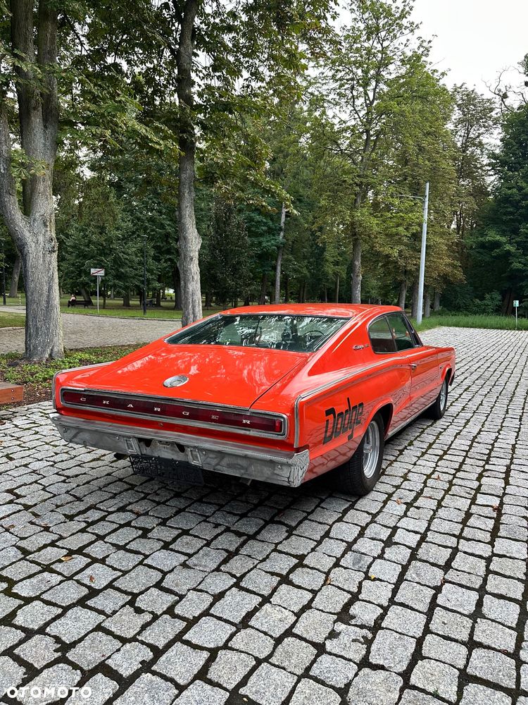 Dodge Charger - 7