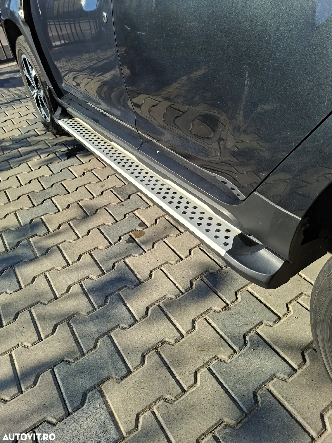 Dacia Duster 1.5 dCi 4WD Prestige jante 17" - 31