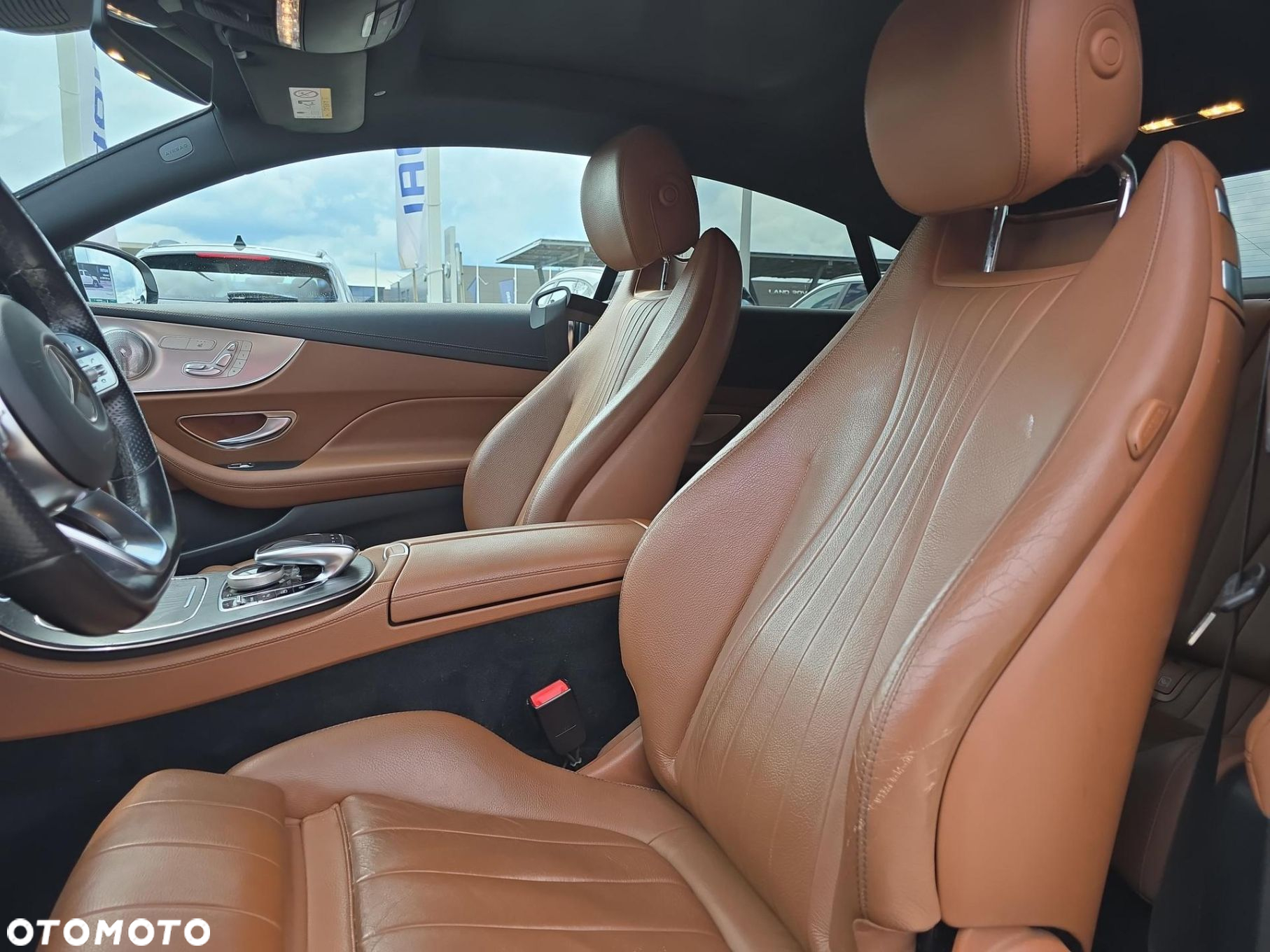 Mercedes-Benz Klasa E 220 d Coupe 4-Matic 9G-TRONIC - 11