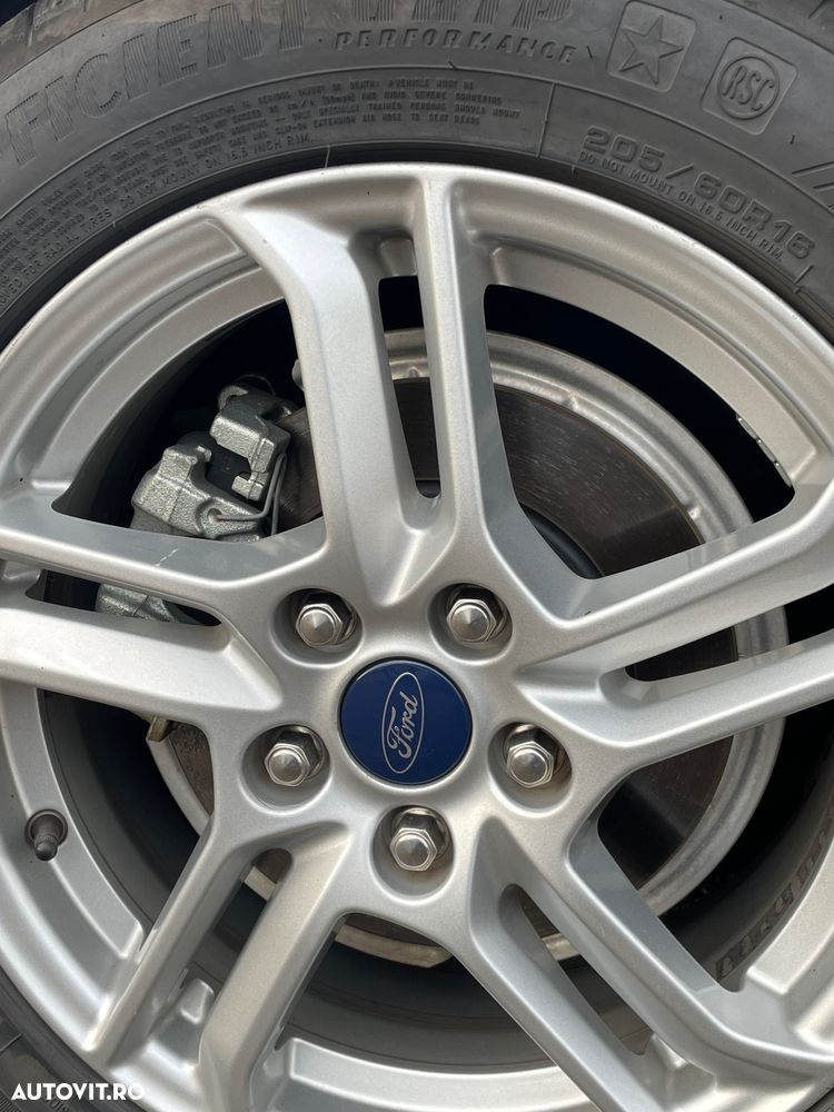 Ford Focus 1.0 EcoBoost Trend - 9