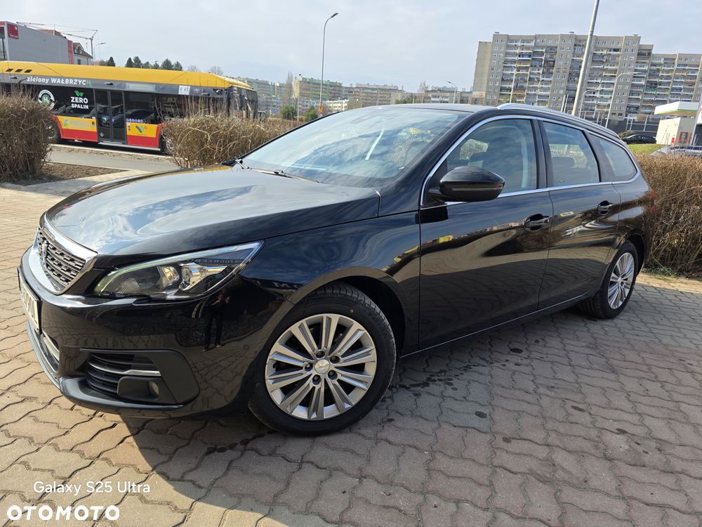 Peugeot 308 BlueHDi 130 Stop & Start Allure Pack - 2