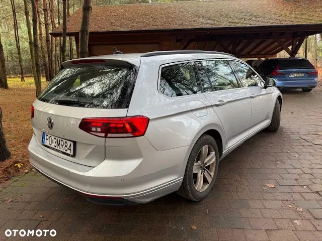 Volkswagen Passat 2.0 TDI EVO Business DSG - 5