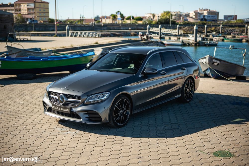Mercedes-Benz C 300 de AMG Line - 53
