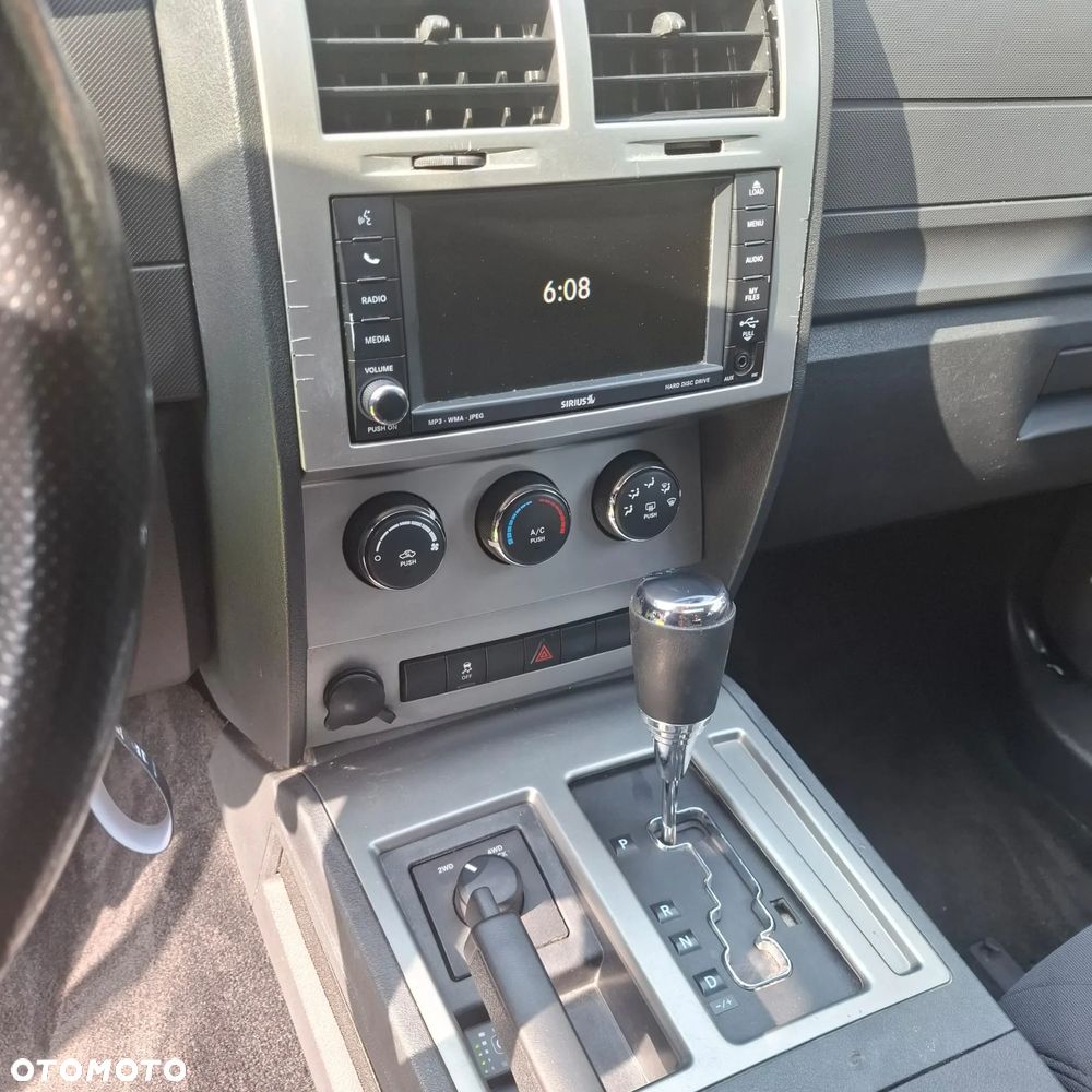 Dodge Nitro 4.0 Automatik R/T - 14