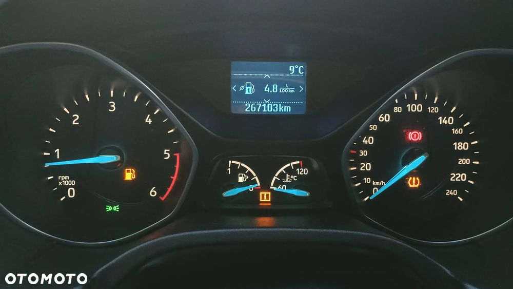 Ford Focus 1.5 TDCi Trend - 6