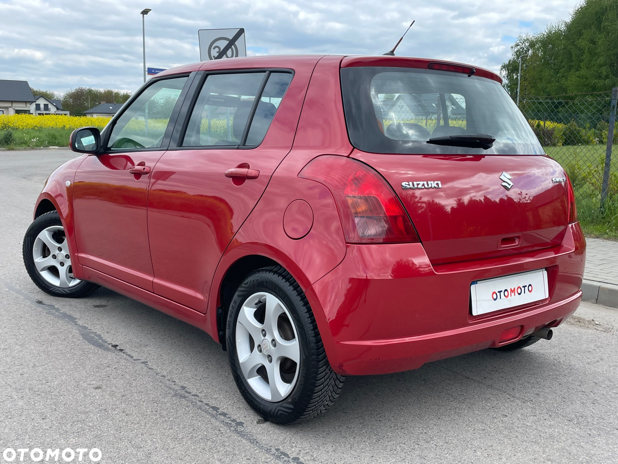 Suzuki Swift 1.3 Comfort - 4