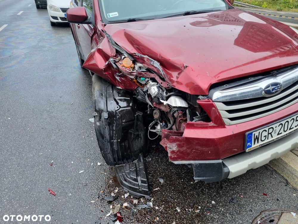 Subaru Outback - 1