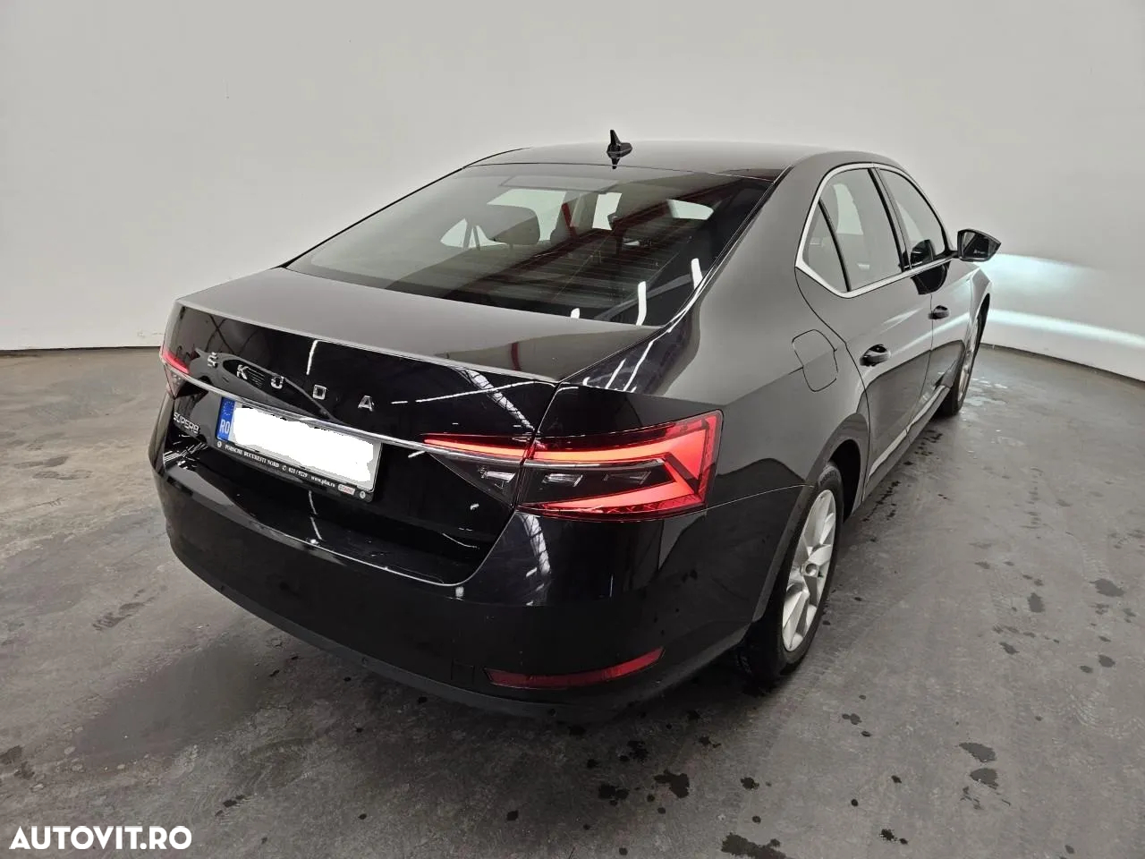 Skoda Superb 2.0 TDI DSG Style - 3