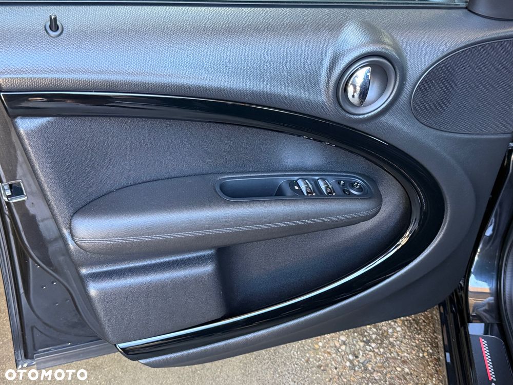 MINI John Cooper Works - 19