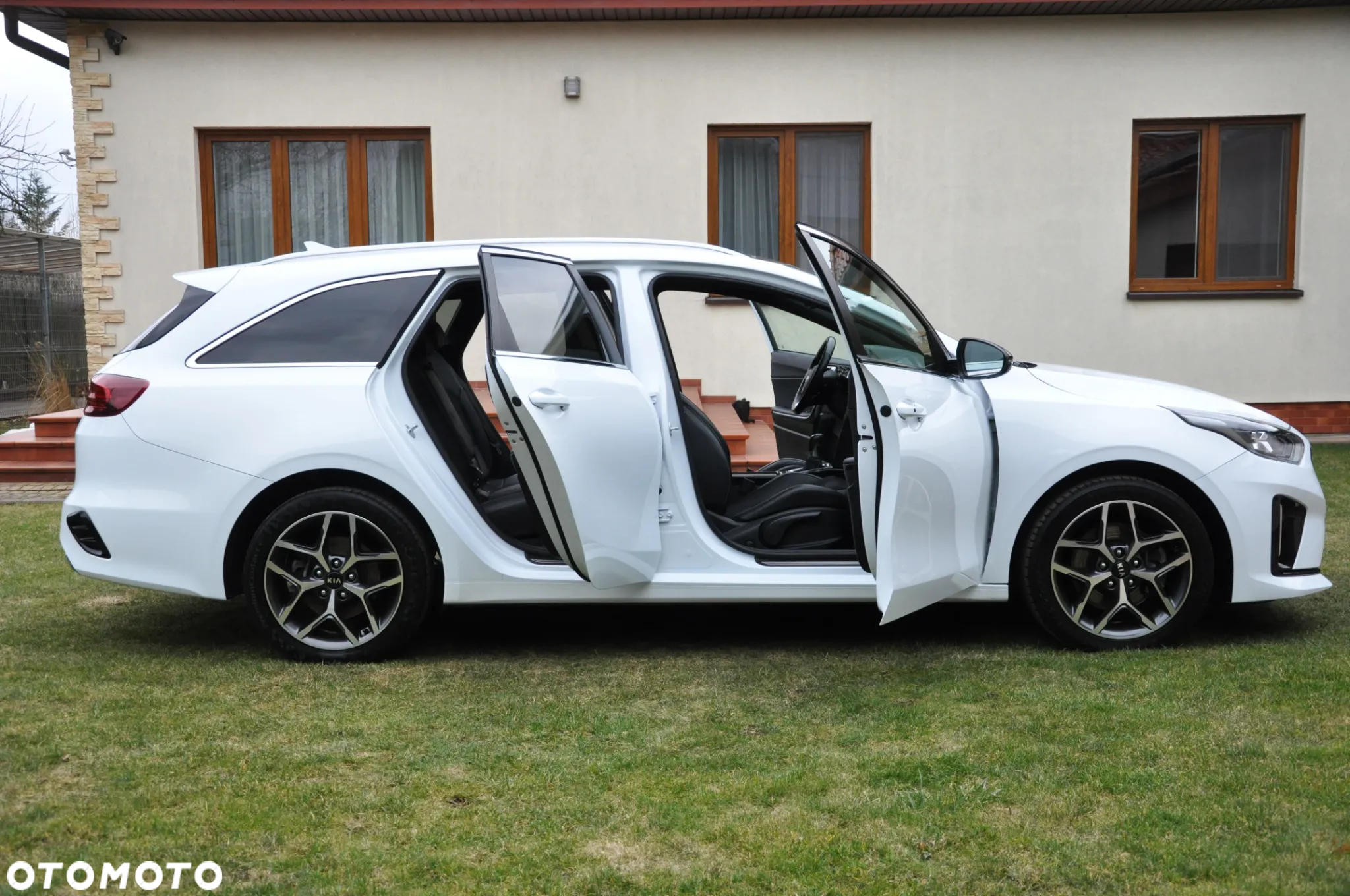 Kia Ceed SW 1.4 T-GDI OPF GT Line - 14