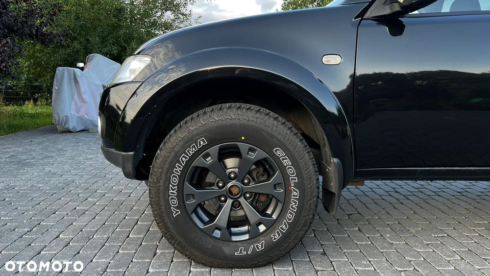 Mitsubishi L200 2.5 DID DC Intense HP - 26