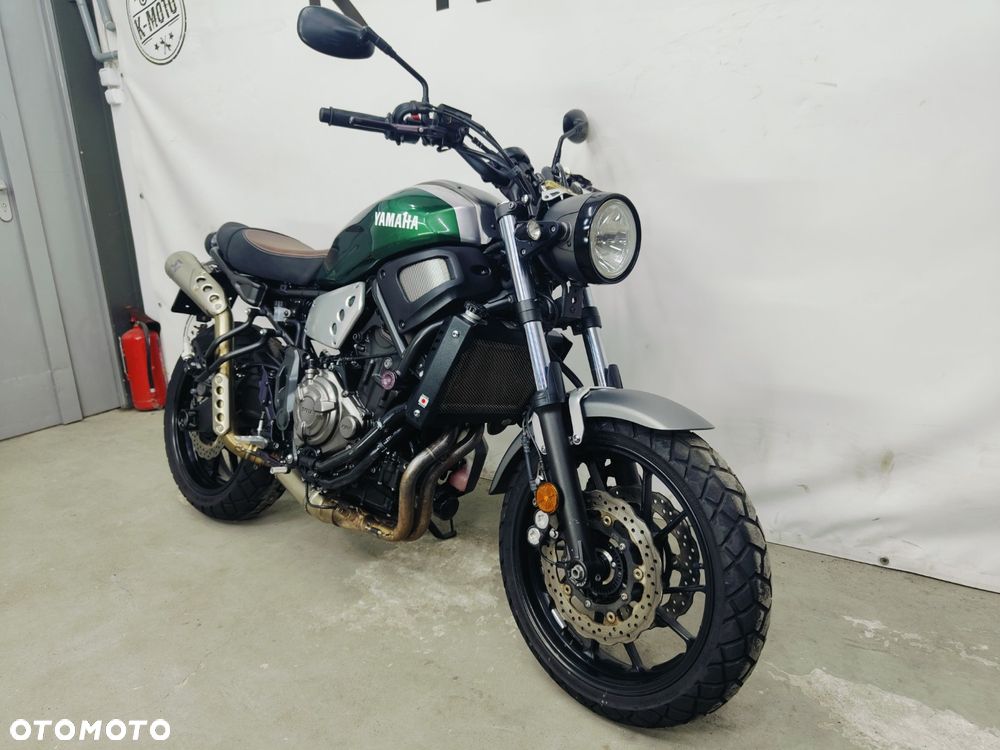 Yamaha XSR - 2