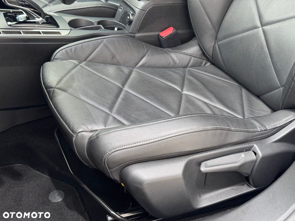 DS Automobiles DS 3 Crossback 1.2 PureTech Grand Chic - 11