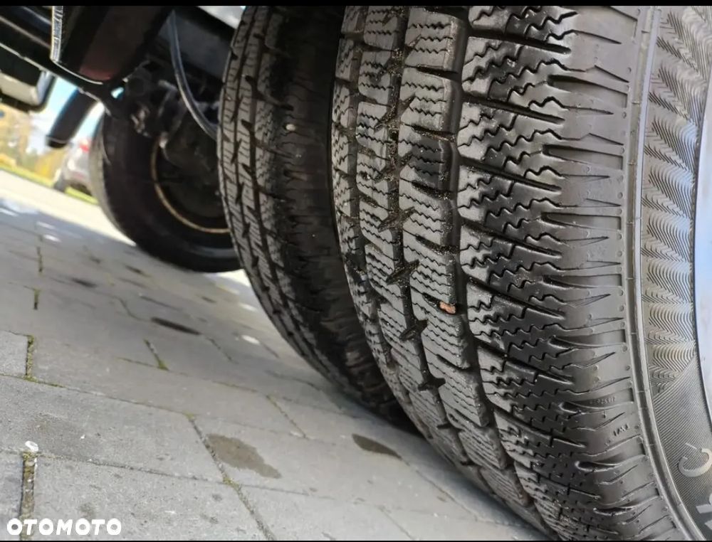 Iveco Daily - 24