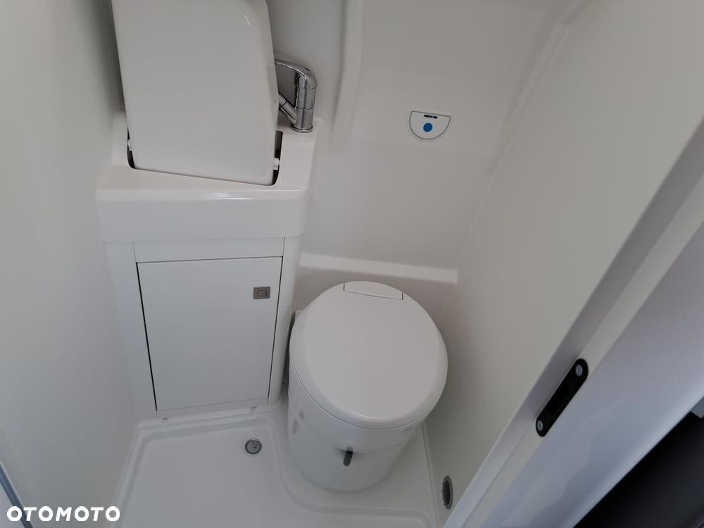 Volkswagen Grand California Grand California 600 DMC 3500kg silnik: 2,0 l TDI EURO VI-e SCR / 163KM/skrzynia biegów: Przedni napęd automatyczna 8-biegowa rozstaw osi: 3640 mm - 30