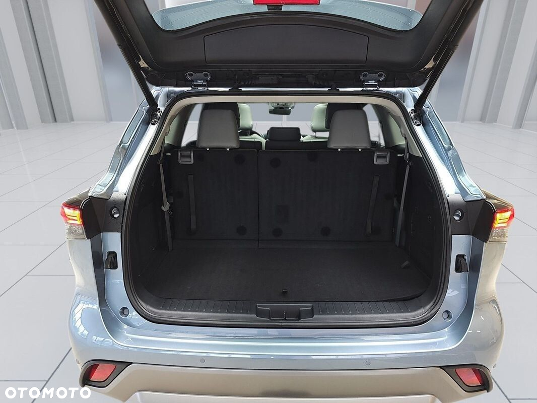 Toyota Highlander 2.5 Hybrid Executive - 23