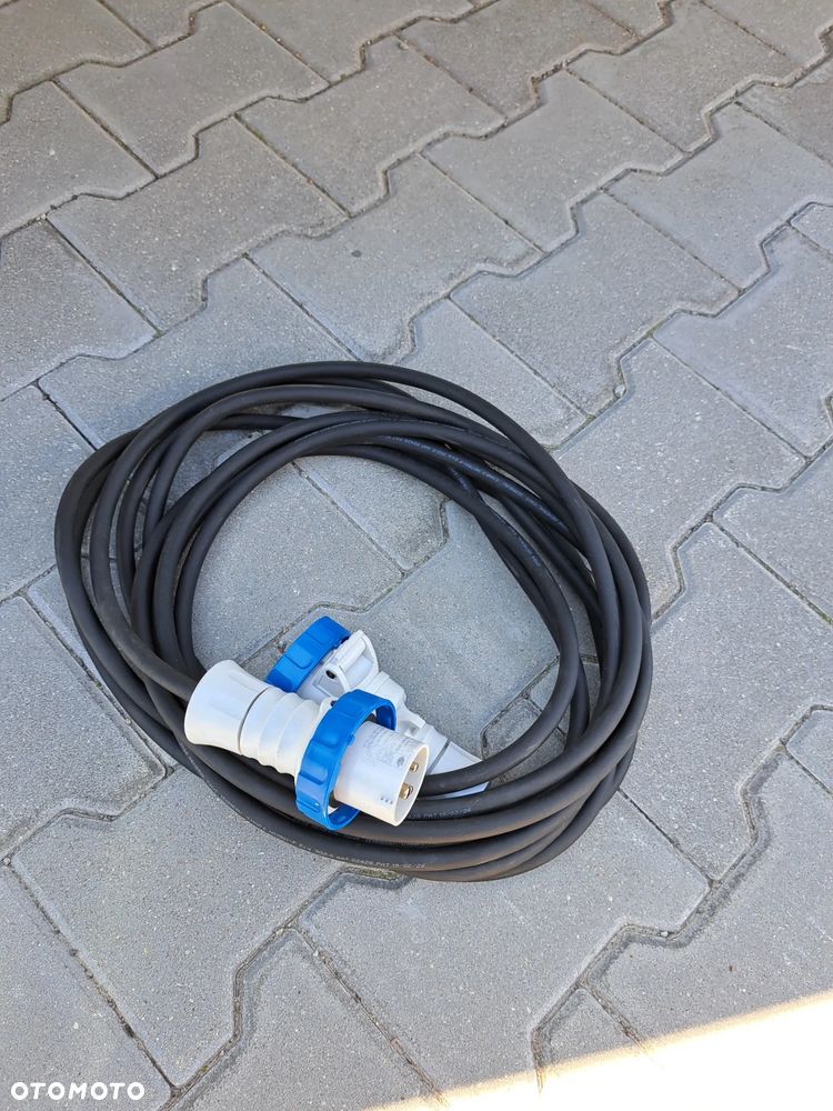 Fiat Ducato Kontener z windą - 31