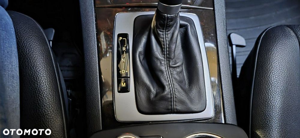 Mercedes-Benz GLK - 26