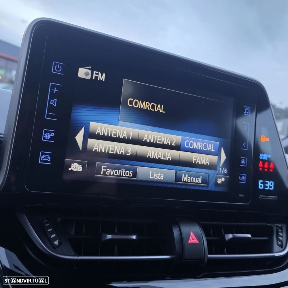 Toyota C-HR 1.8 HSD Comfort+P.Style - 30