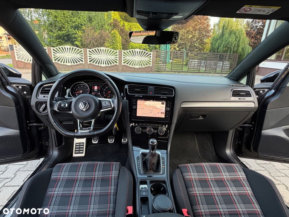 Volkswagen Golf 2.0 TSI BMT GTI Performance - 28