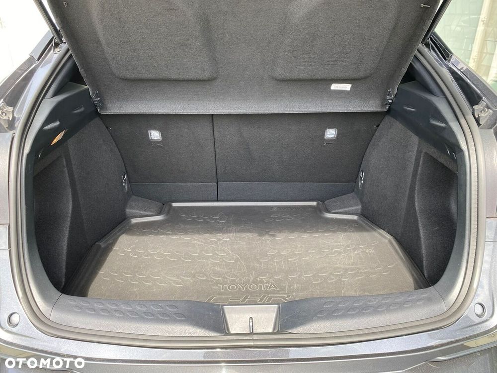 Toyota C-HR 1.8 Hybrid Executive - 29