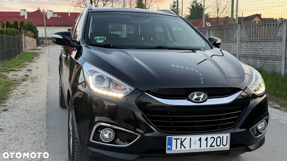 Hyundai ix35 2.0 CRDi 4WD Automatik Premium - 2