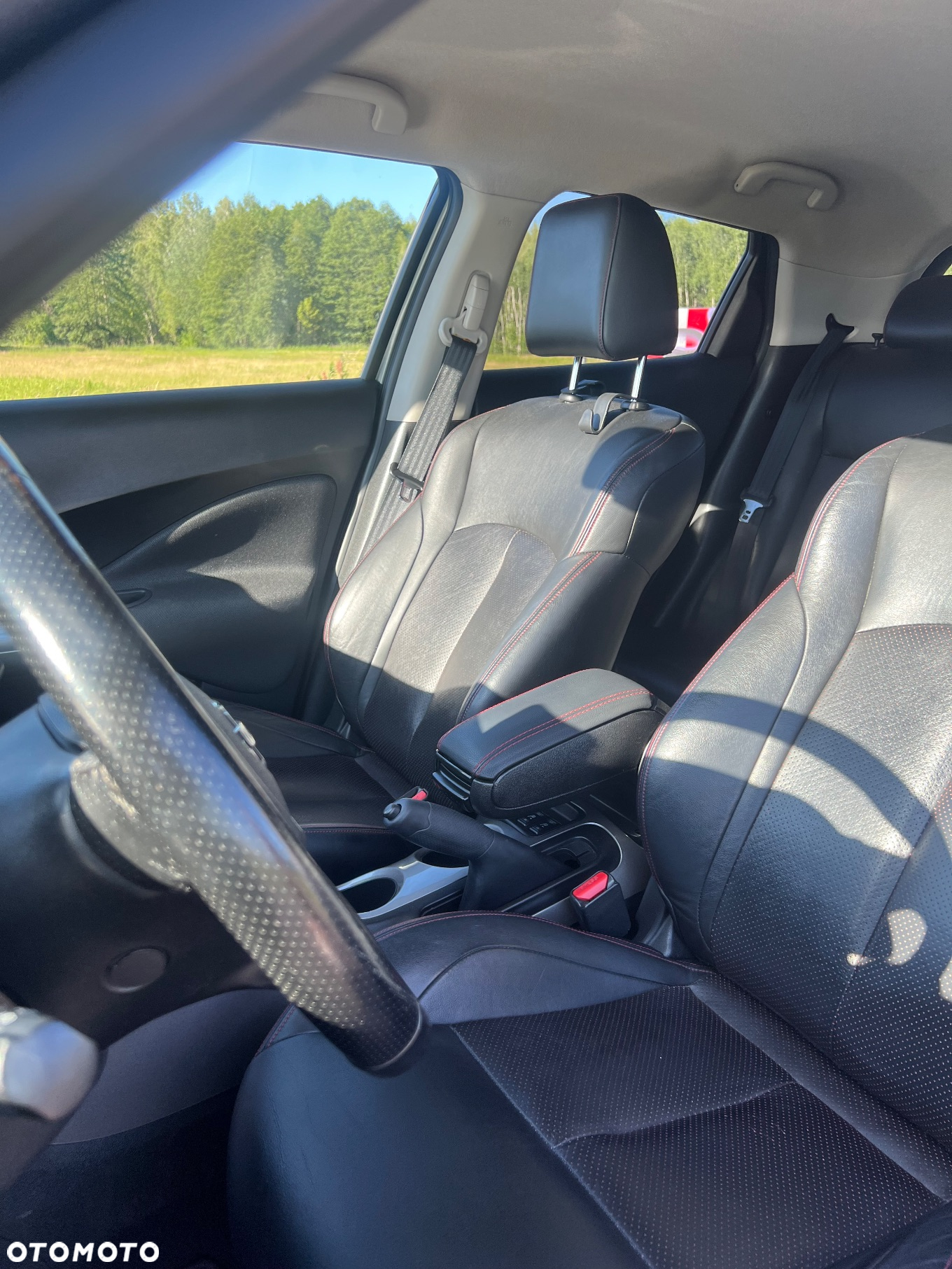 Nissan Juke 1.6 DIG-T Tekna 4WD Xtronic - 10