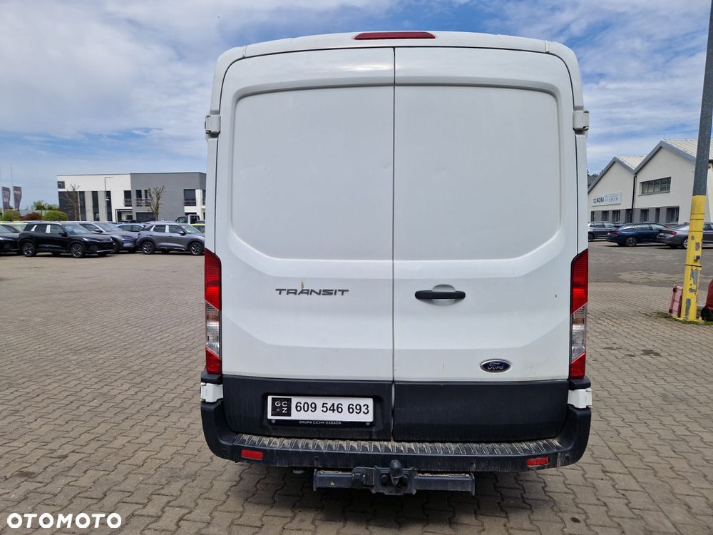 Ford Tansit - 8