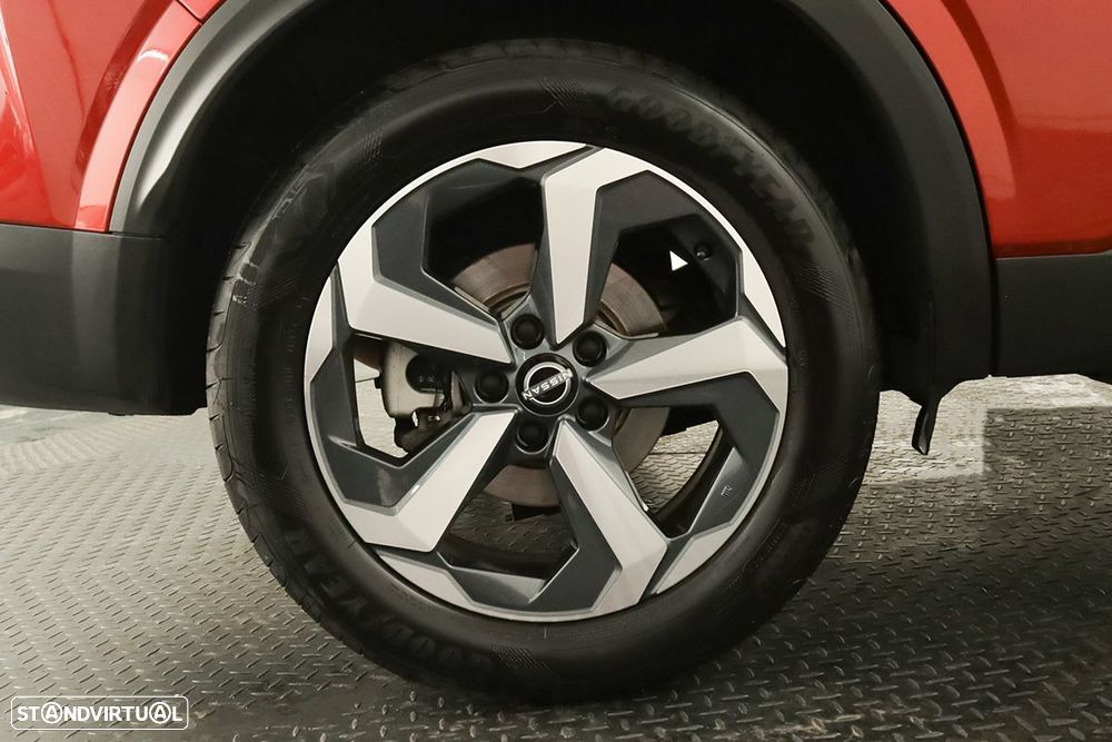 Nissan Qashqai 1.3 DIG-T N-Connecta LED Xtronic - 5