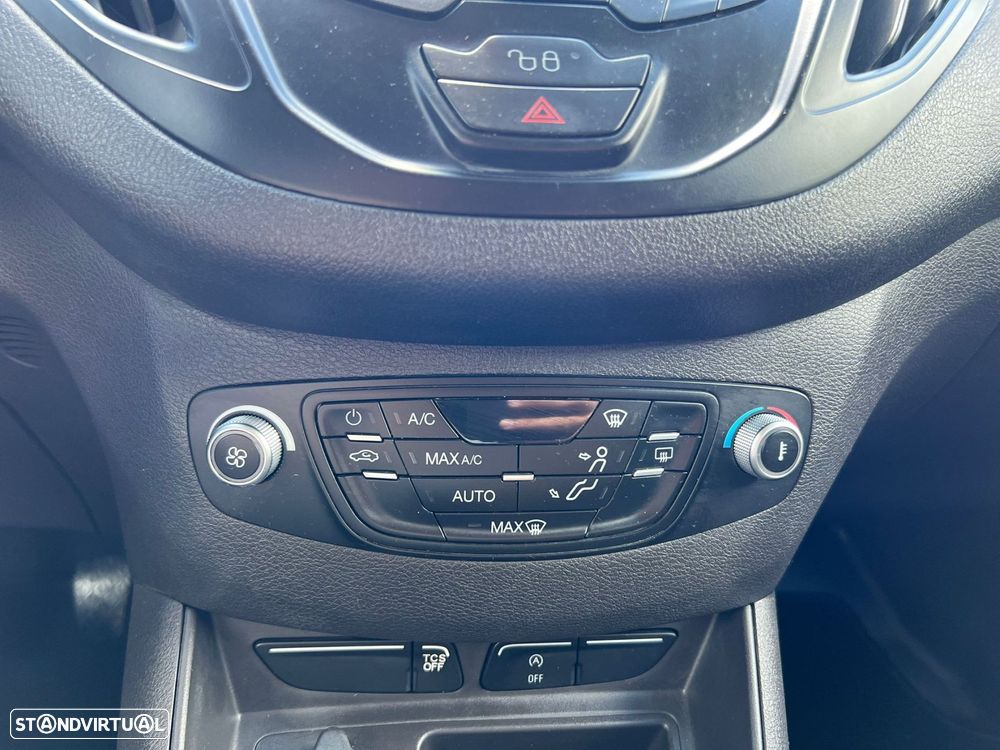 Ford Transit Courier 1.5 TDCi Sport - 28