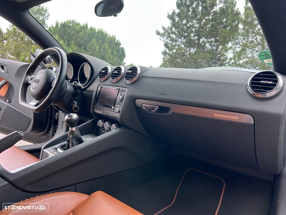 Audi TT Coupé 2.0 TDI quattro Limited Edition - 9