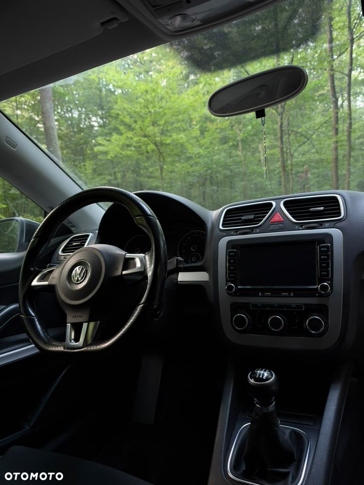 Volkswagen Scirocco 2.0 TDI - 10