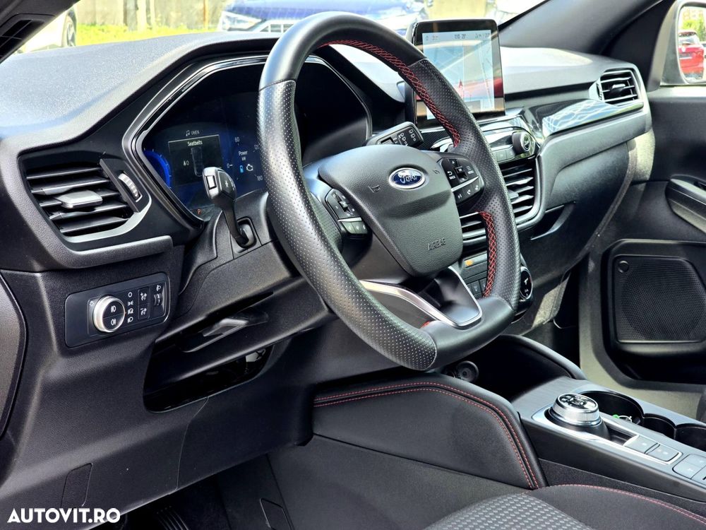 Ford Kuga 2.5 Duratec FHEV FWD ST Line - 11