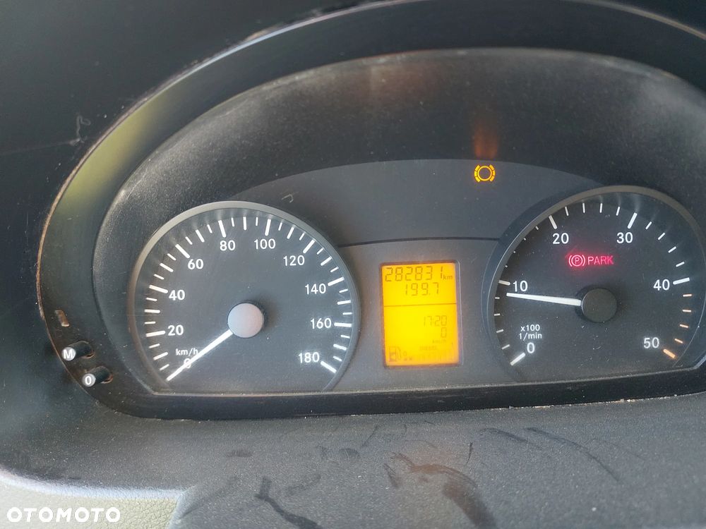 Mercedes-Benz Sprinter 511 - 9
