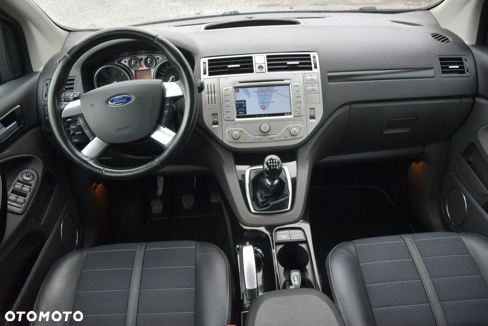 Ford Kuga 2.0 TDCi Titanium S - 28