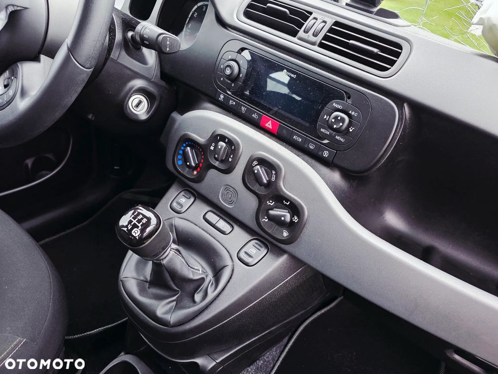 Fiat Panda 1.2 Start&Stop City Cross - 11