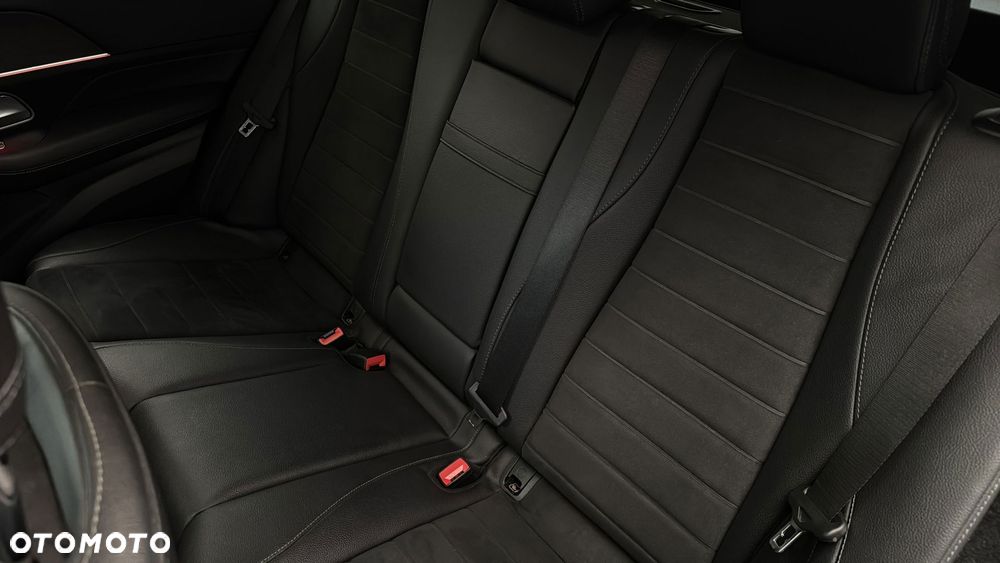 Mercedes-Benz GLE 300 d 4-Matic - 14