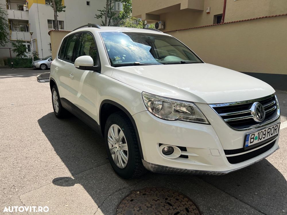 Volkswagen Tiguan - 8