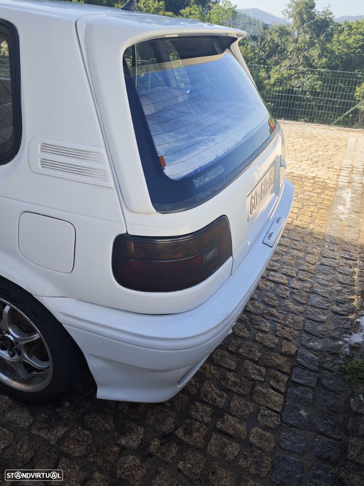 Toyota Corolla Liftback 1.3 - 16