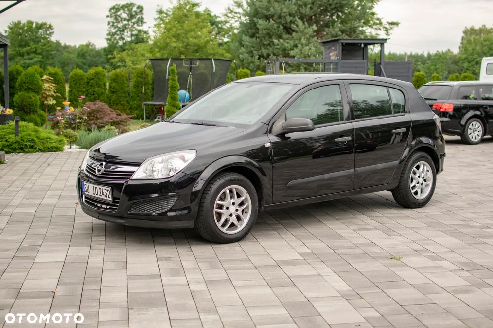 Opel Astra - 32