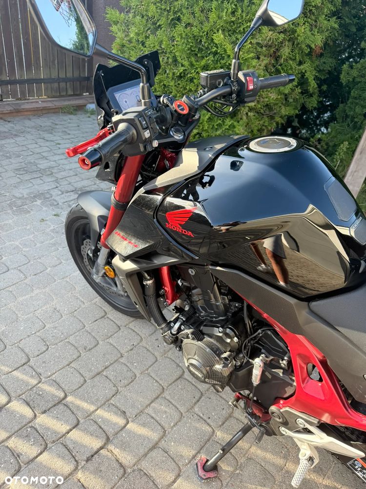 Honda CB - 3