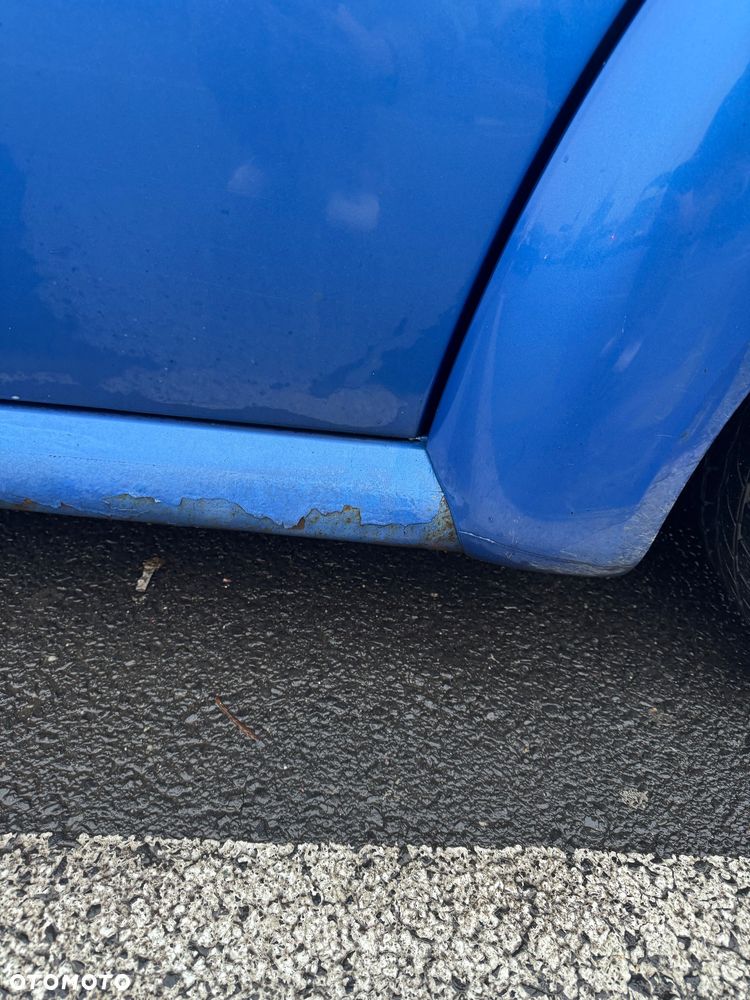 Volkswagen New Beetle - 15