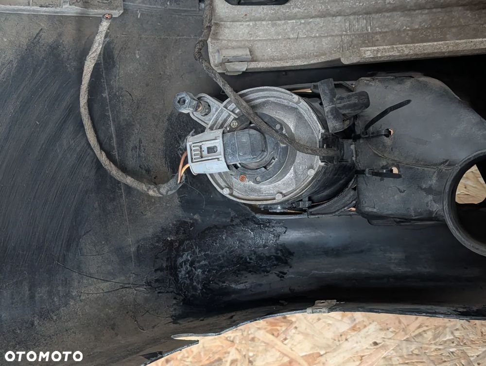 ZDERZAK PRZEDNI BMW E39 M-PAKIET  PDC SPRYSKI - 11