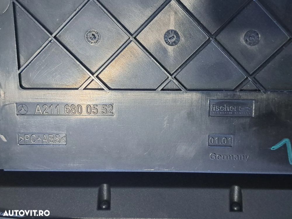 Panou comenzi Consolă Centrală Mercedes W211 E-Class FULL OPTIONS (Scaune Ventilate/Încălzite) + Magazie 6 CD – Lemn Rădăcină Nuc – Cod A2116800552 - 4