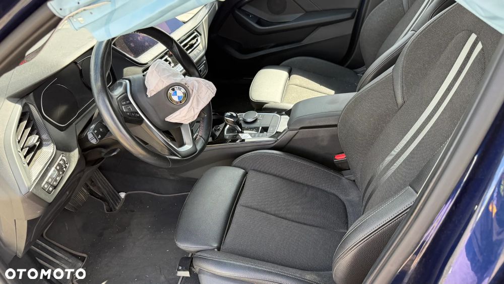 BMW Seria 1 118i Sport Line - 21