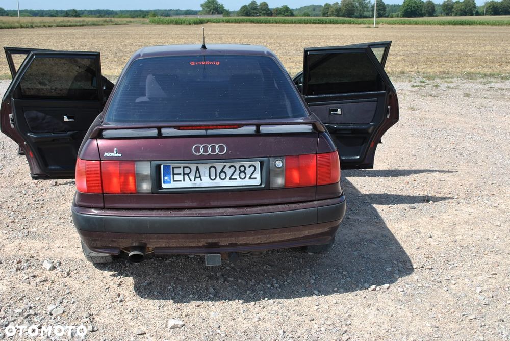 Audi 80 2.0 E - 23