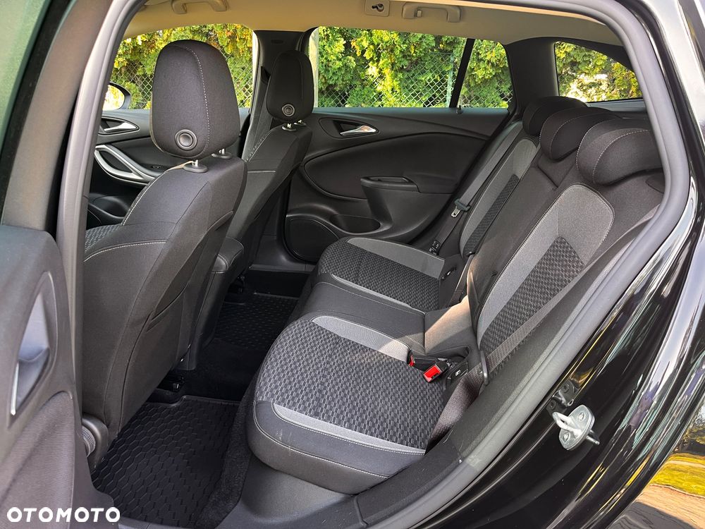Opel Astra - 30